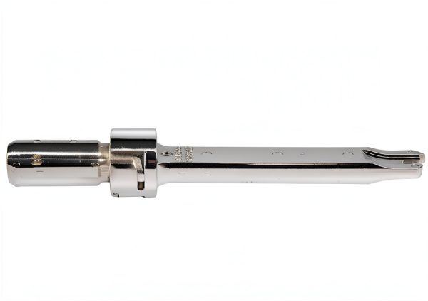 Klein Tools VDV427-110 Impact Punchdown Tool Extended Reach 110 MIM Replacement Blade with Bayonet-Style, Twist-and-Lock Socket-4